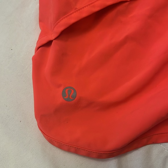 Lululemon Seep Up Low Rise Shorts - Picture 3 of 5